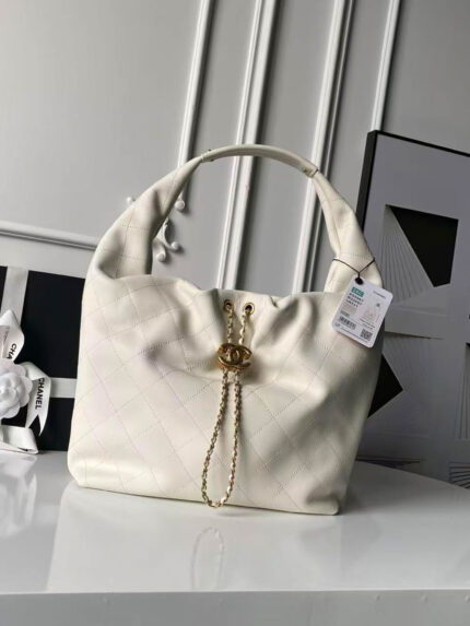 Chanel Hobo Bag (Drawstring Bucket Style) in white calfskin
